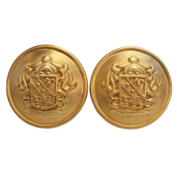 Gold Tone Round Raised Shield Design Clip On Earrings E846 - Picture 1 of 9